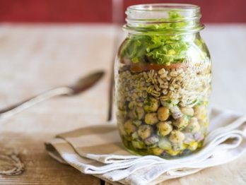 Salada Grega com Grão de Bico