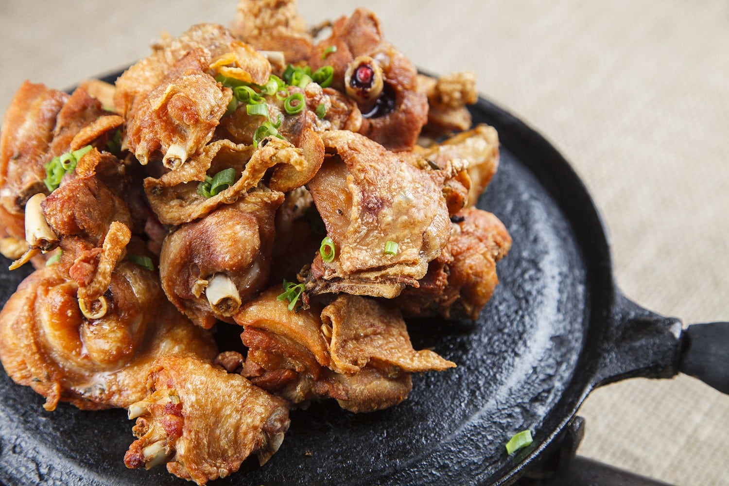 Frango à Passarinho