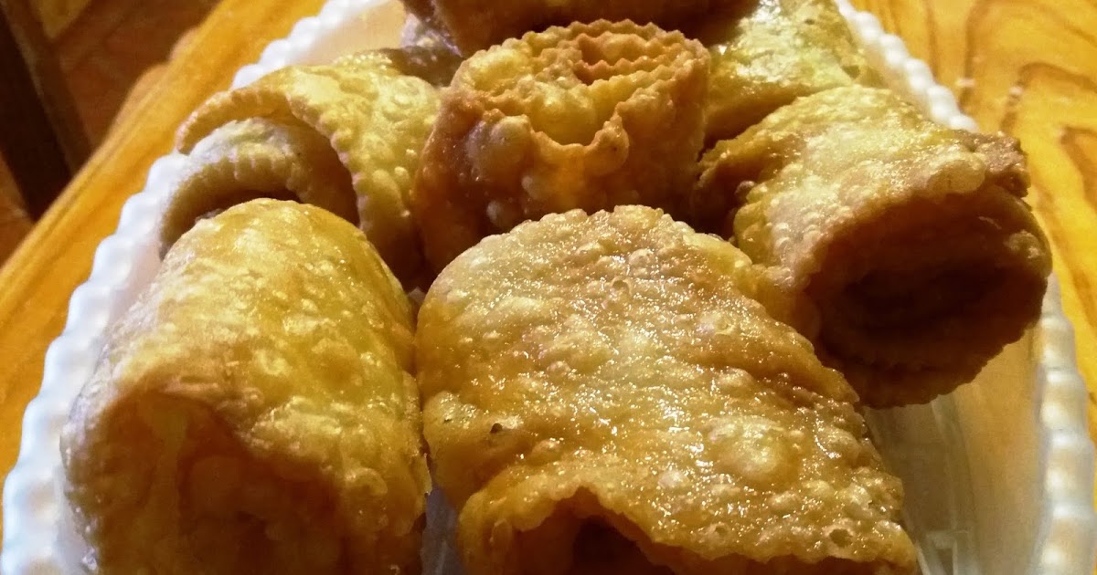 Filhós Enroladas ou Filhós Judias